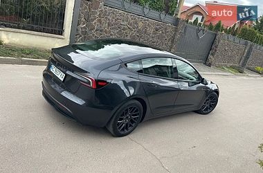 Седан Tesla Model 3 2024 в Нововолинську