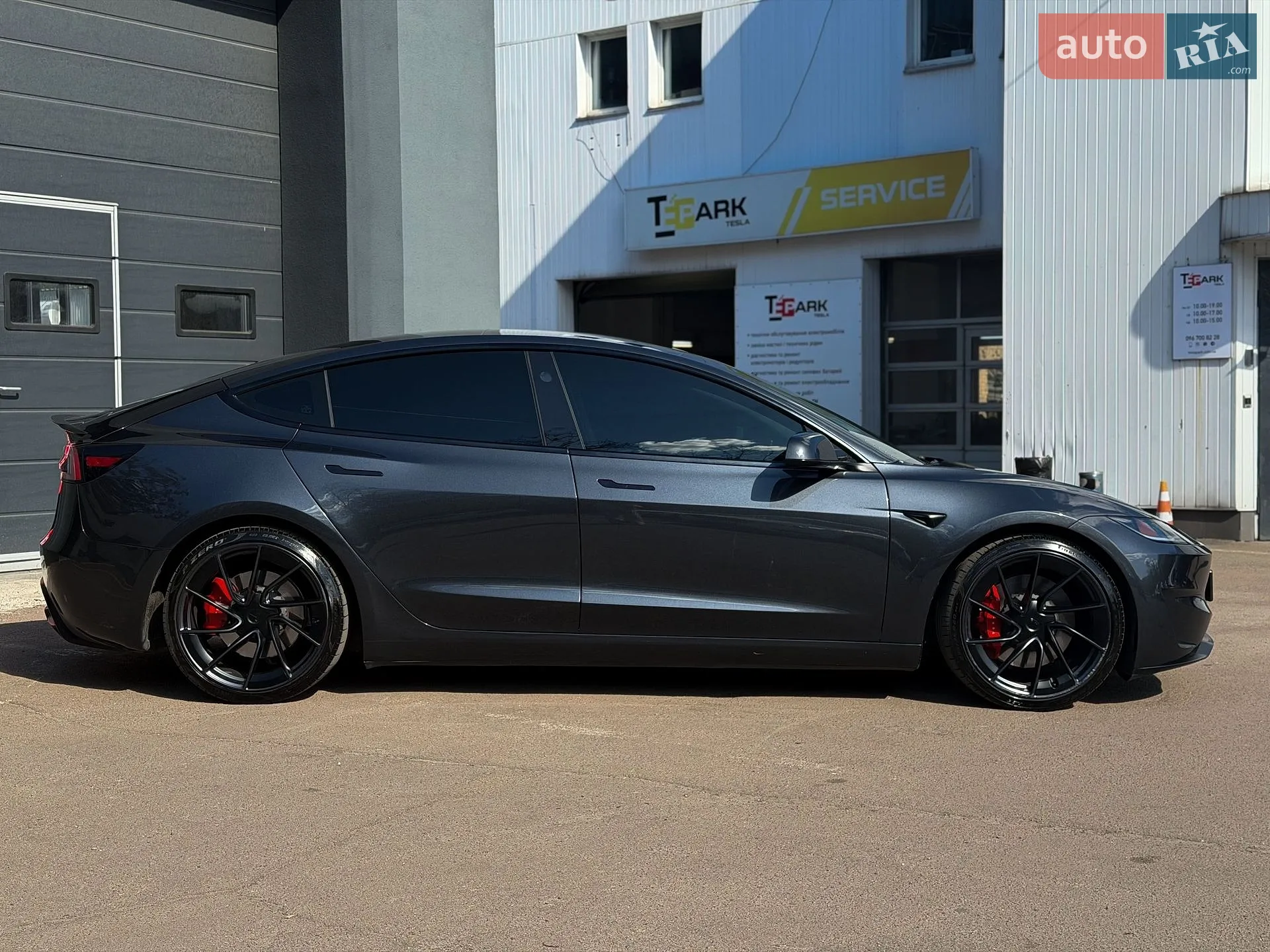 2024 Tesla Model 3 - мініатюра 10