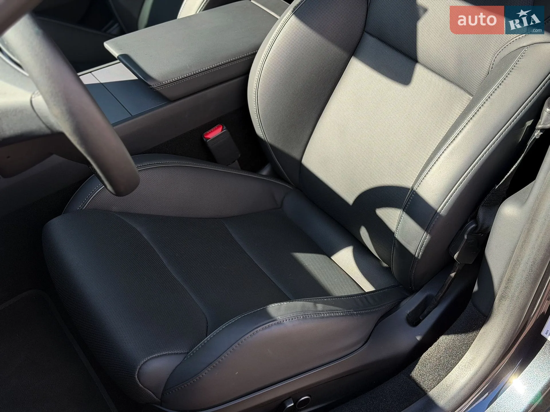 2024 Tesla Model 3 - мініатюра 12
