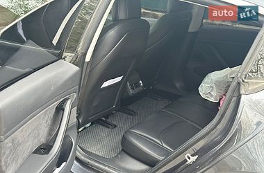 Седан Tesla Model 3 2018 в Житомире