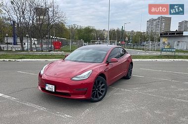 Седан Tesla Model 3 2018 в Києві