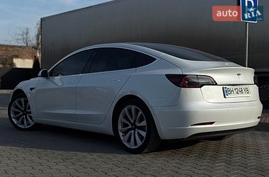 Седан Tesla Model 3 2020 в Одессе