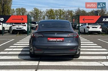Седан Tesla Model 3 2023 в Одессе