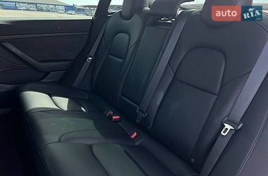 Седан Tesla Model 3 2023 в Одессе