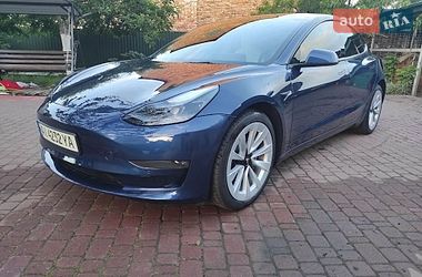 Седан Tesla Model 3 2022 в Києві