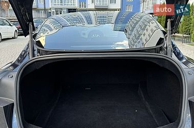 Седан Tesla Model 3 2024 в Ивано-Франковске