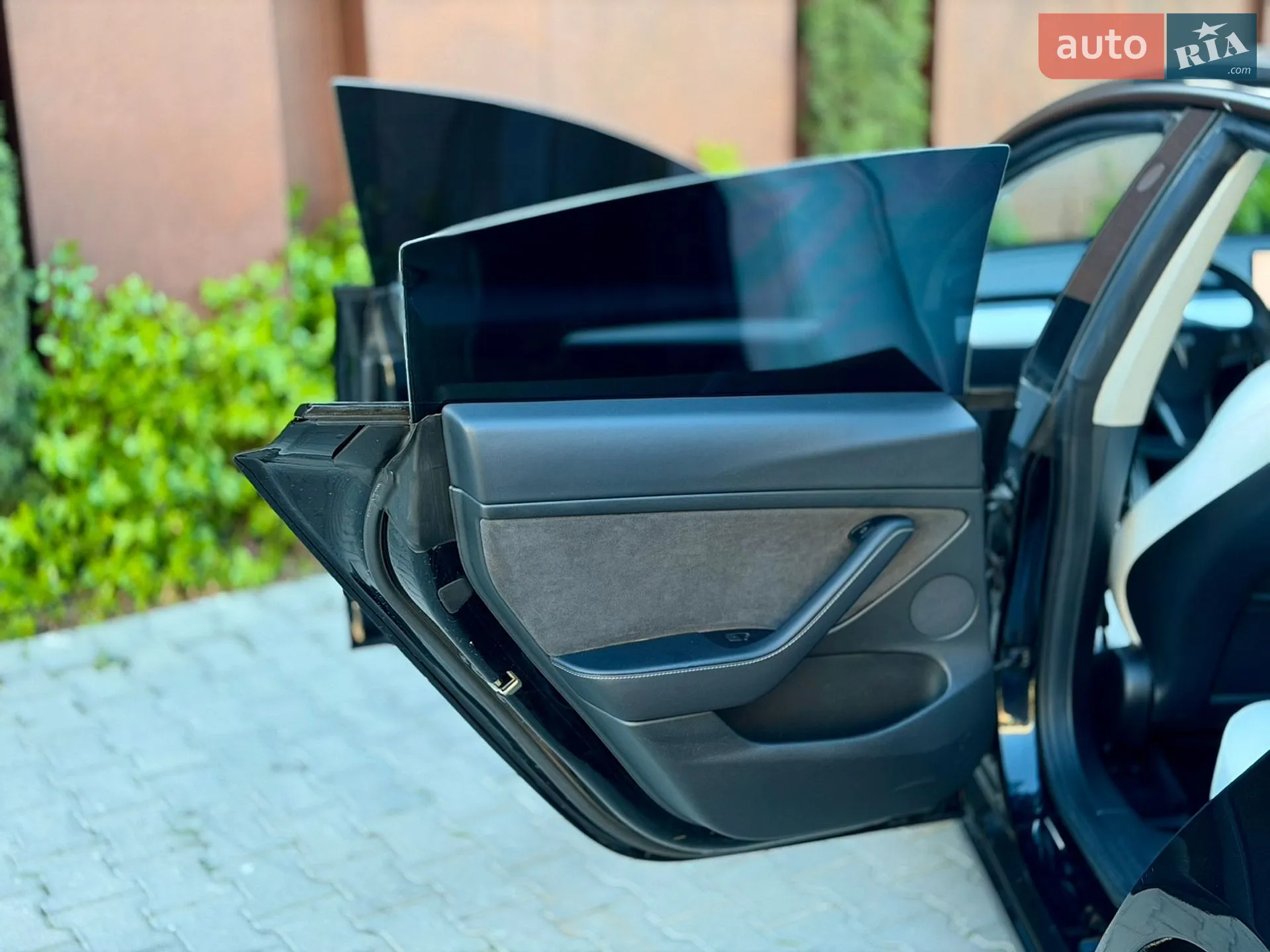 2022 Tesla Model 3 - мініатюра 12