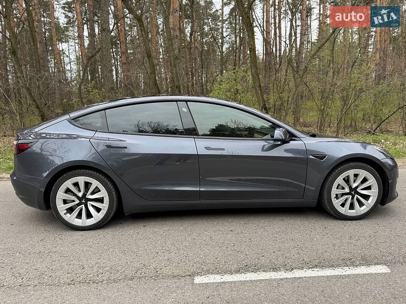Седан Tesla Model 3 2021 в Василькове