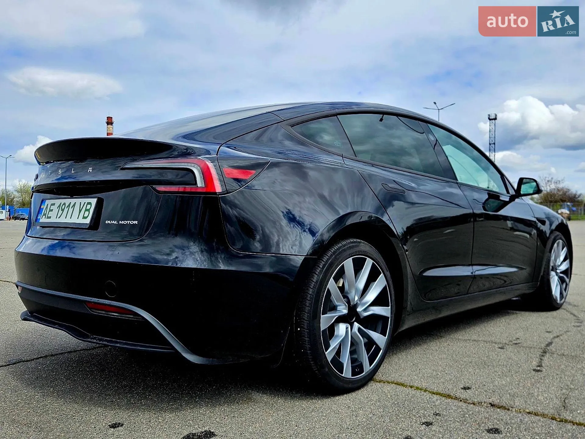2024 Tesla Model 3 - мініатюра 13