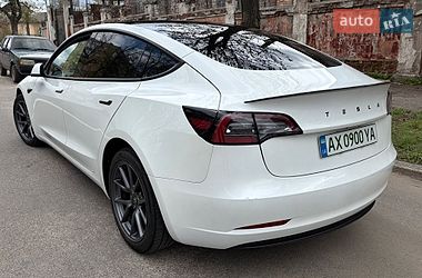 Седан Tesla Model 3 2022 в Харькове