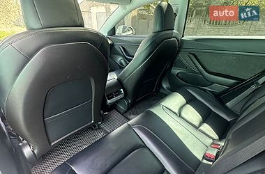 Седан Tesla Model 3 2019 в Днепре