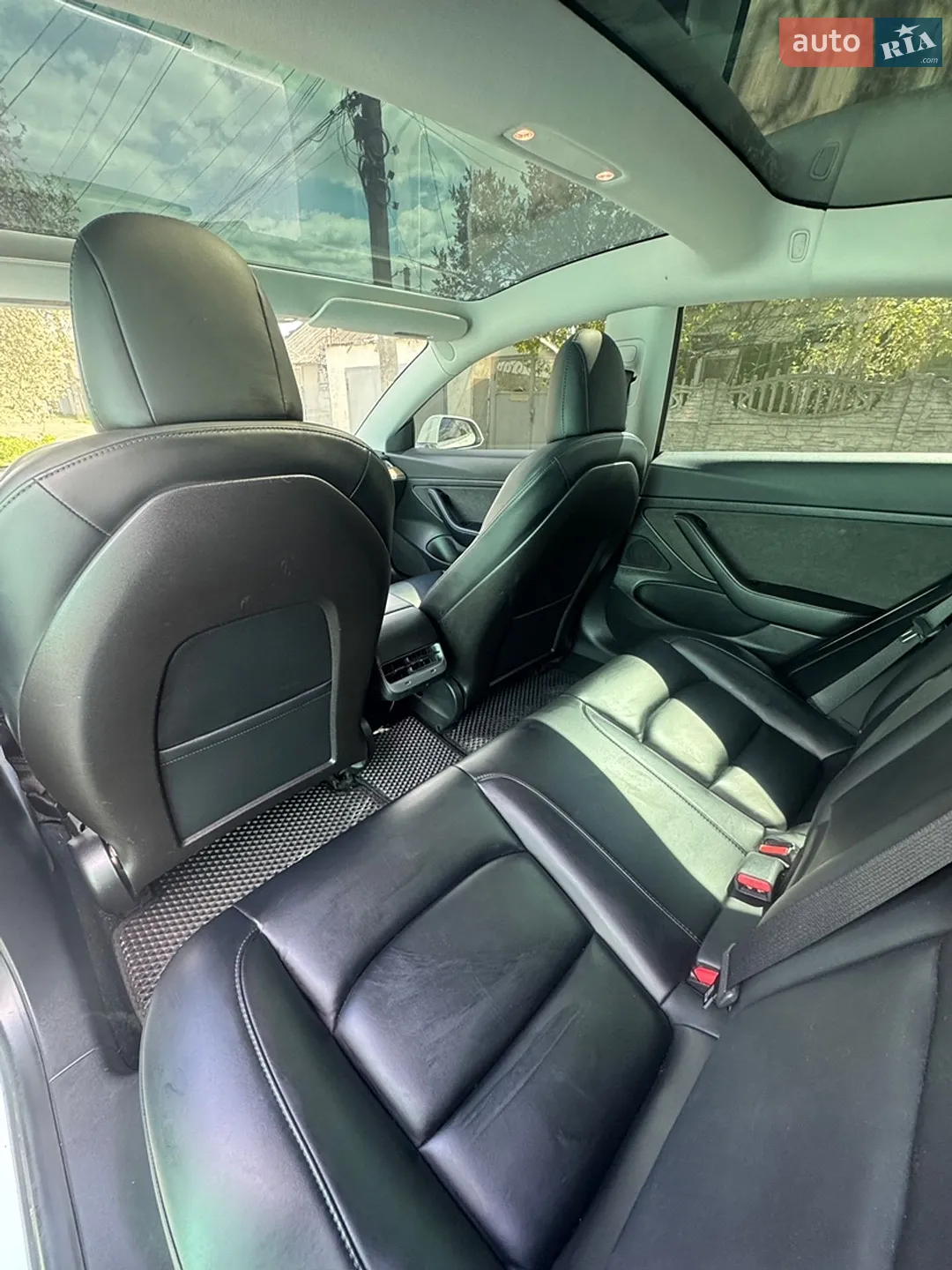 2019 Tesla Model 3 - мініатюра 10