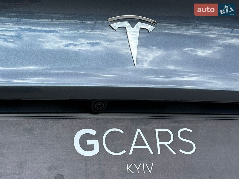 Седан Tesla Model 3 2021 в Києві