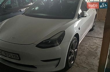 Седан Tesla Model 3 2021 в Луцке