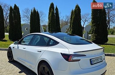 Седан Tesla Model 3 2025 в Одессе