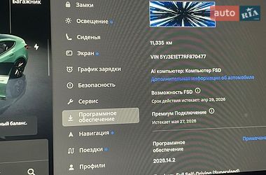 Седан Tesla Model 3 2024 в Киеве