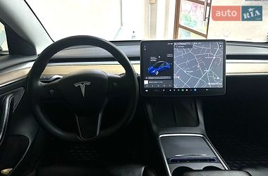 Седан Tesla Model 3 2021 в Одесі
