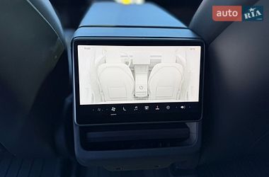 Седан Tesla Model 3 2025 в Ивано-Франковске
