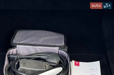 Седан Tesla Model 3 2019 в Днепре