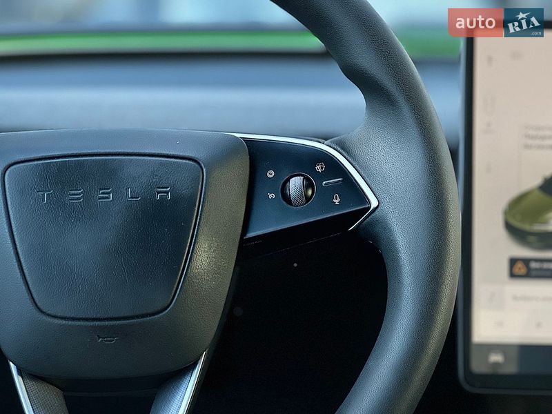 Седан Tesla Model 3 2024 в Ивано-Франковске