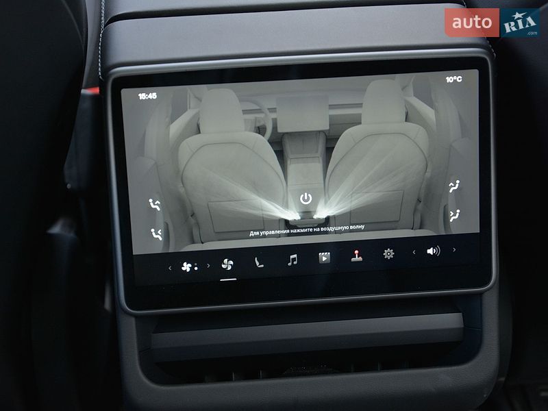 Седан Tesla Model 3 2024 в Киеве