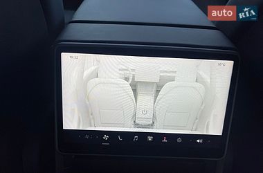 Седан Tesla Model 3 2024 в Киеве