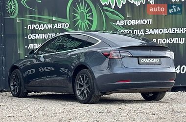 Седан Tesla Model 3 2019 в Харкові