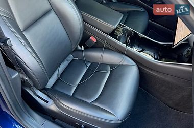 Седан Tesla Model 3 2019 в Киеве