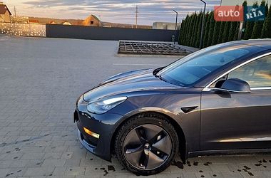 Седан Tesla Model 3 2019 в Каменец-Подольском