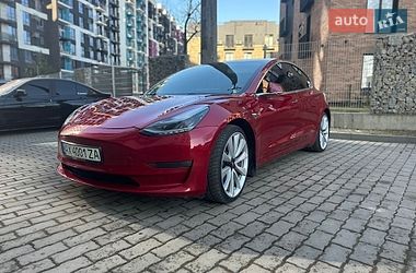 Седан Tesla Model 3 2018 в Ивано-Франковске