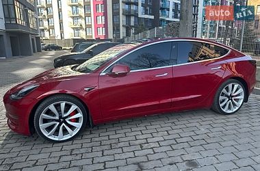 Седан Tesla Model 3 2018 в Ивано-Франковске