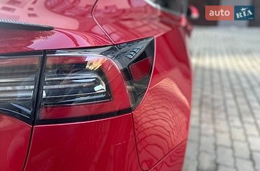 Седан Tesla Model 3 2018 в Ивано-Франковске