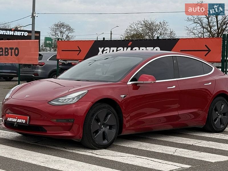 Tesla Model 3 2018