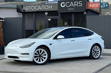 Седан Tesla Model 3 2022 в Киеве