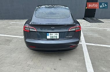 Седан Tesla Model 3 2019 в Одесі