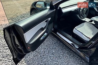 Седан Tesla Model 3 2020 в Харькове