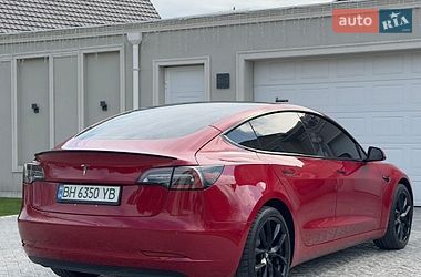 Седан Tesla Model 3 2018 в Одесі
