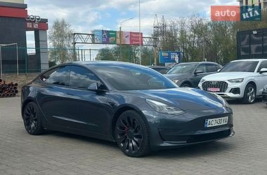 Седан Tesla Model 3 2021 в Луцьку
