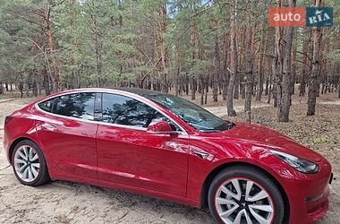 Седан Tesla Model 3 2018 в Днепре