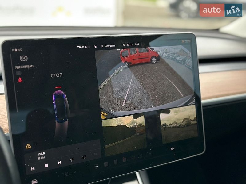 Седан Tesla Model 3 2018 в Луцке