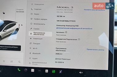 Седан Tesla Model 3 2020 в Киеве
