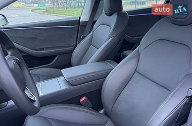 Седан Tesla Model 3 2024 в Днепре