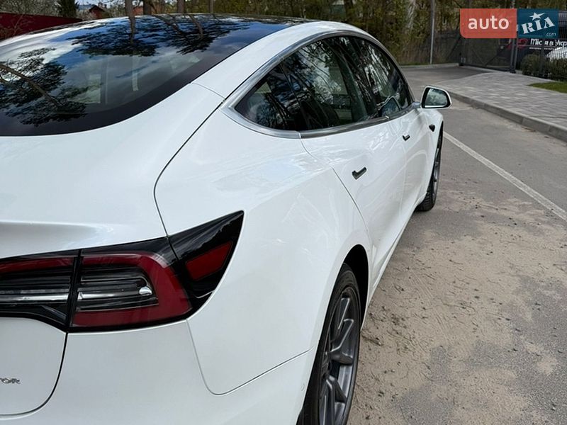 Седан Tesla Model 3 2019 в Житомирі фото 16 Седан Tesla Model 3 2019 в Житомирі
