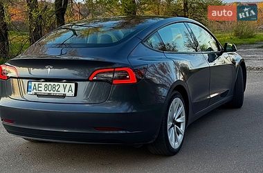 Седан Tesla Model 3 2022 в Кривом Роге