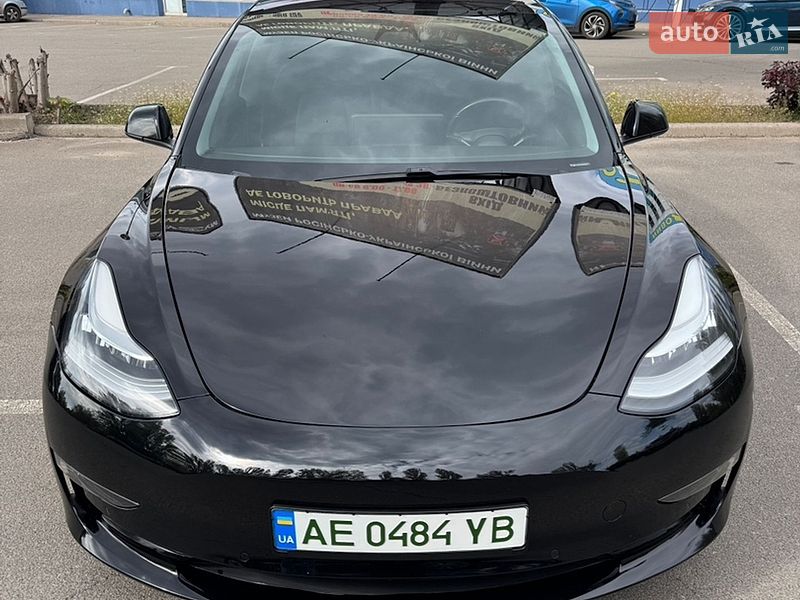 Tesla Model 3 2018