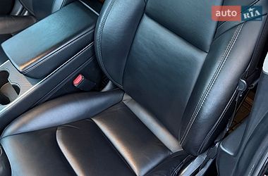 Седан Tesla Model 3 2018 в Дніпрі