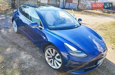 Седан Tesla Model 3 2018 в Полтаве