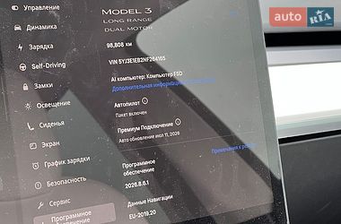 Седан Tesla Model 3 2022 в Самборе