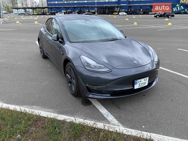 AUTO.RIA – Купить Серые авто Тесла Модель 3 - продажа Tesla Model