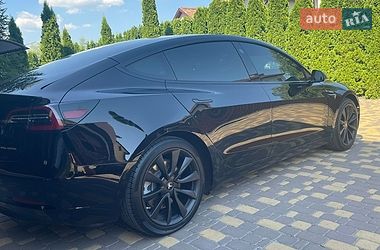 Седан Tesla Model 3 2019 в Киеве